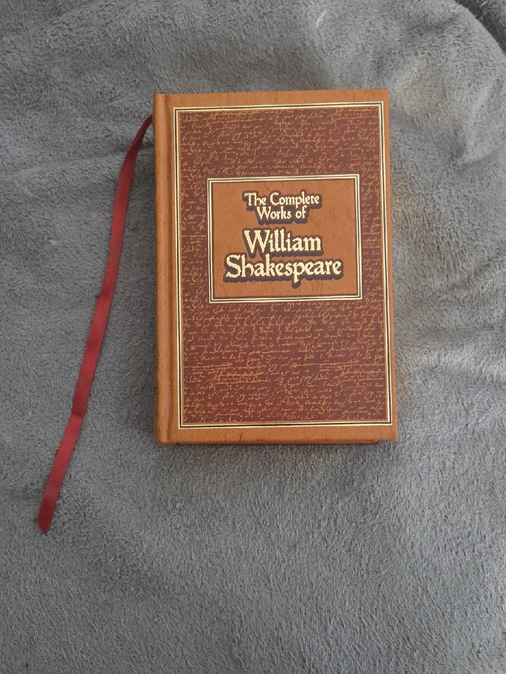 The Complete Works of William Shakespeare - Brown Cover